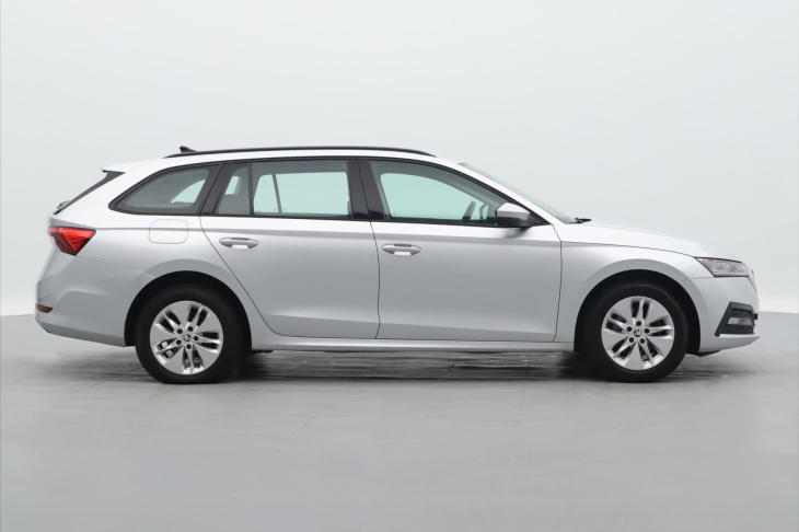 Škoda Octavia 2,0 TDI 85kW Ambition CZ DPH