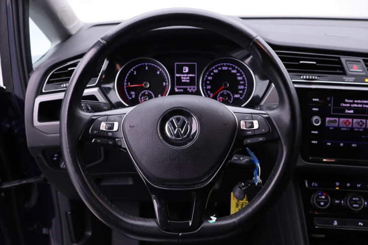 Volkswagen Touran 1,6 TDI Comfortline 7-Míst Navi
