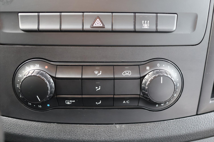 Mercedes-Benz Vito 1,6 111CDI Extralang 6Míst Dílna