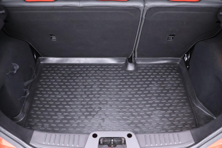 Ford Fiesta 1,6 ST 134kW Recaro Kůže