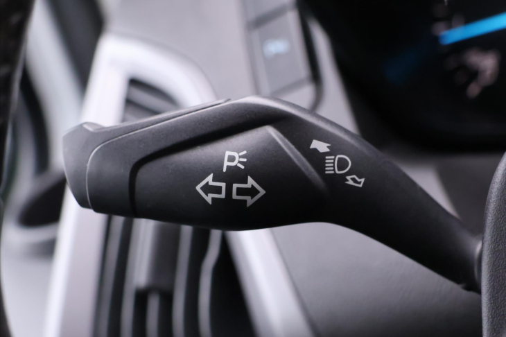 Ford Transit Custom 2,0 TDCI 96kW L2 Klima DPH