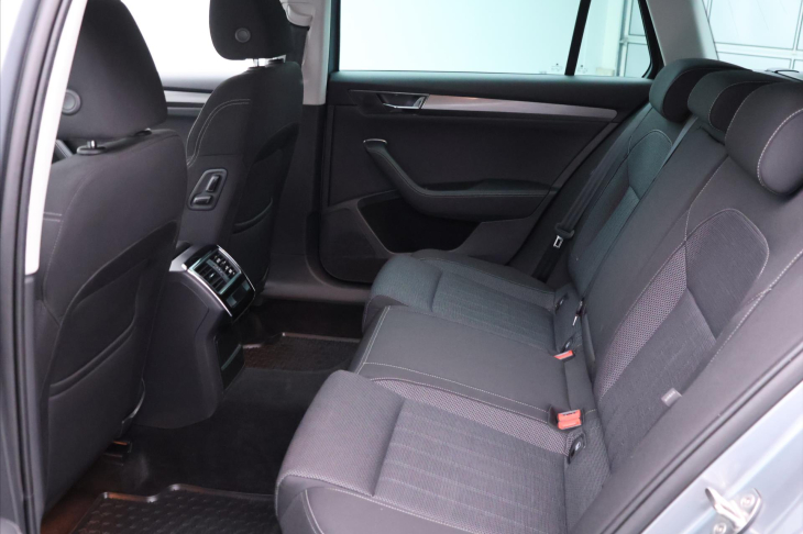 Škoda Superb 2.0 TDI 110kW DSG Style DPH