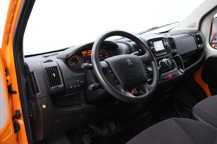 Peugeot Boxer 2,2 HDI 103kW L3H3 Tažné DPH