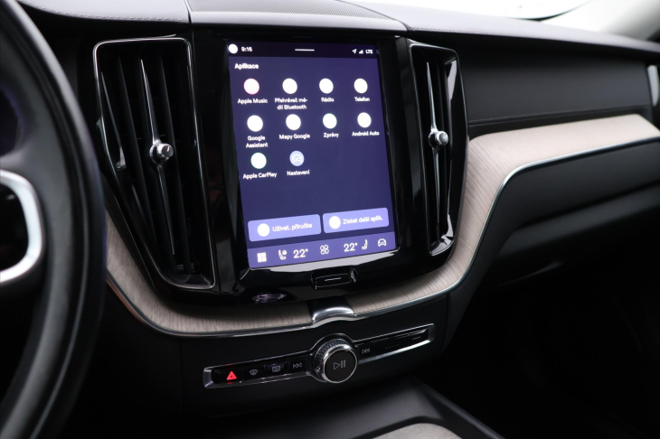 Volvo XC60 2,0 B4 AWD CZ Inscription DPH