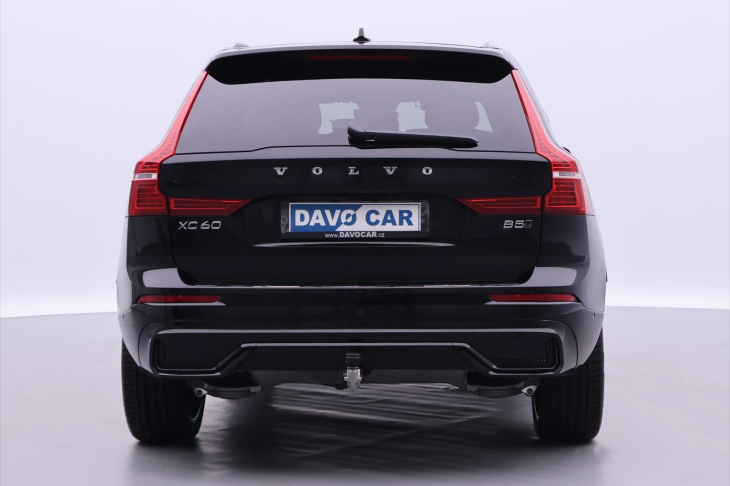 Volvo XC60 2,0 B5 AWD 184kw Ultra Dark