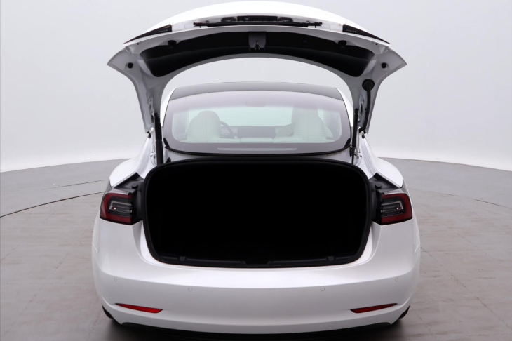 Tesla Model 3 LongRange AWD SOH90,6% DPH