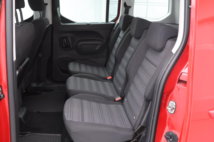 Opel Combo 1,5 CDTi 75kW Innovation CZ DPH