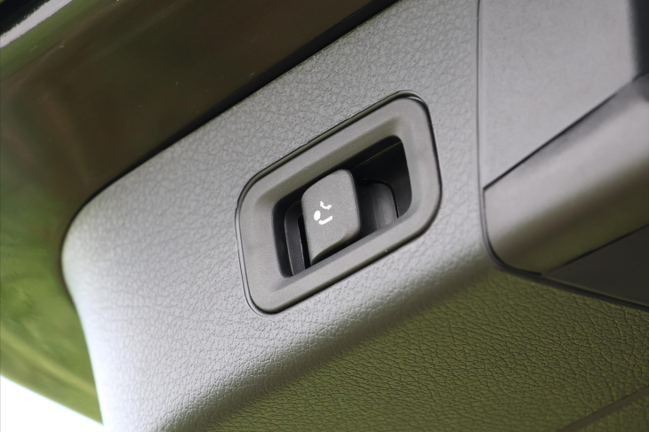 Mercedes-Benz GLB 2,0 200d 4MATIC AMG Premium Plus