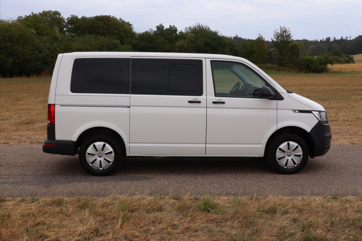 Volkswagen Transporter 2,0 TDI 110kW DSG 9-Míst CZ DPH