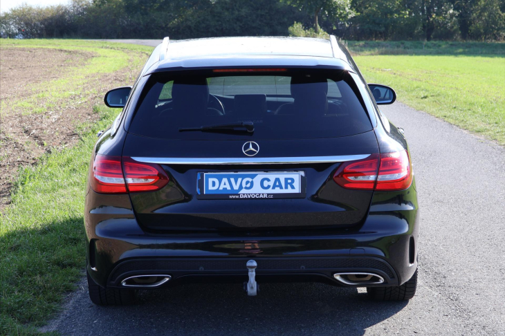Mercedes-Benz Třídy C 2,0 200 T AMG LED Navi Kůže