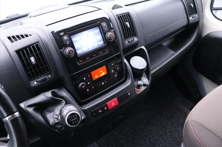 Citroën Jumper 2,0 HDi 120kW L2H2 8-Míst DPH