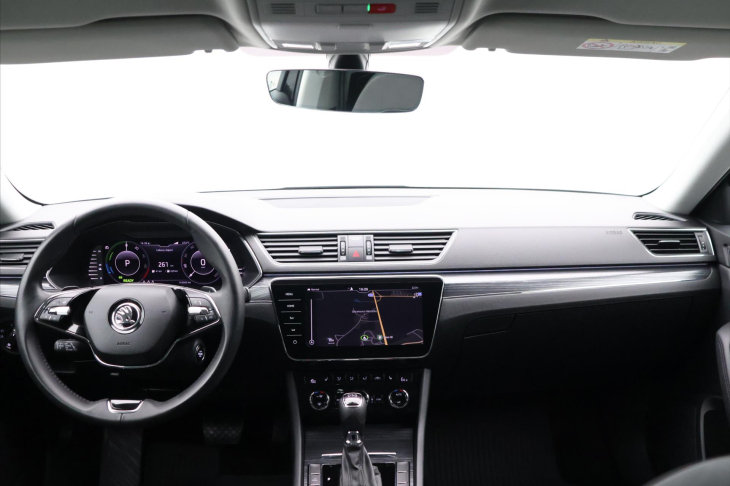 Škoda Superb 1,4 TSI 115kW Style DSG CZ DPH iV