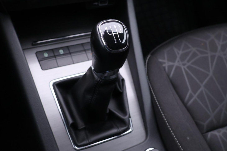 Škoda Octavia 1,6 TDI Clever Navi LED