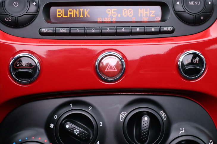 Abarth 500 1,4 Turbo 99kW Cabrio Akrapovič