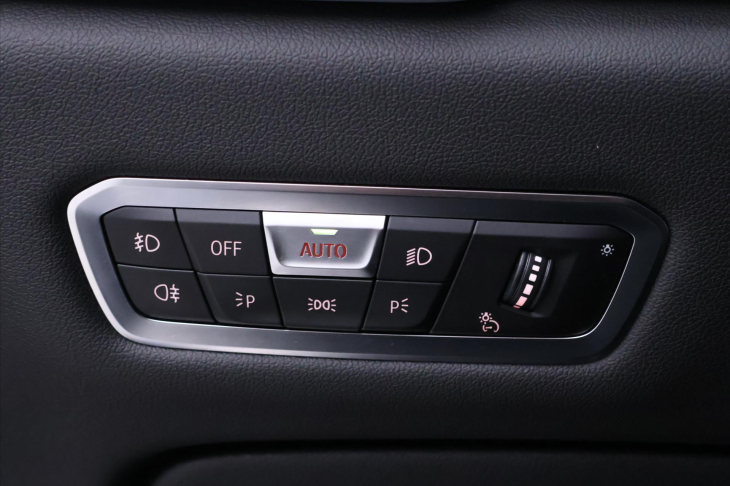 BMW X5 3,0 M50d 294kW CZ 1.Maj DPH