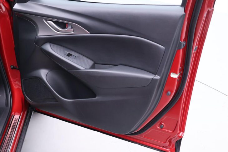 Mazda CX-3 2,0 Skyactive-G121 Revolution