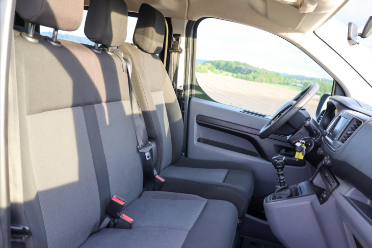 Peugeot Expert 1,5 HDI Klima 9-Míst Long DPH
