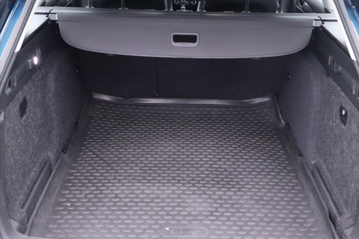 Škoda Superb 2,0 TDI 110kW DSG Navi LED