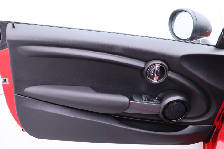 Mini One 1,5 i 75kW JCW Kůže 1.Maj.