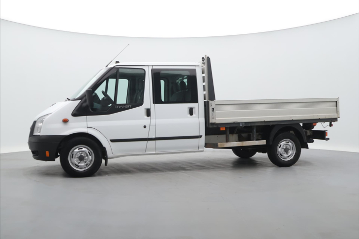 Ford Transit 2,2 TDCi 92kW 330L Base 7-Míst