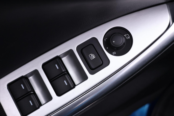 Mazda CX-5 2,0 i 118kW AWD Sports-Line