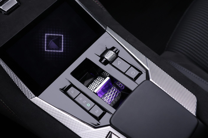 DS Automobiles DS4 1,6 PureTech 165kW Aut. CZ