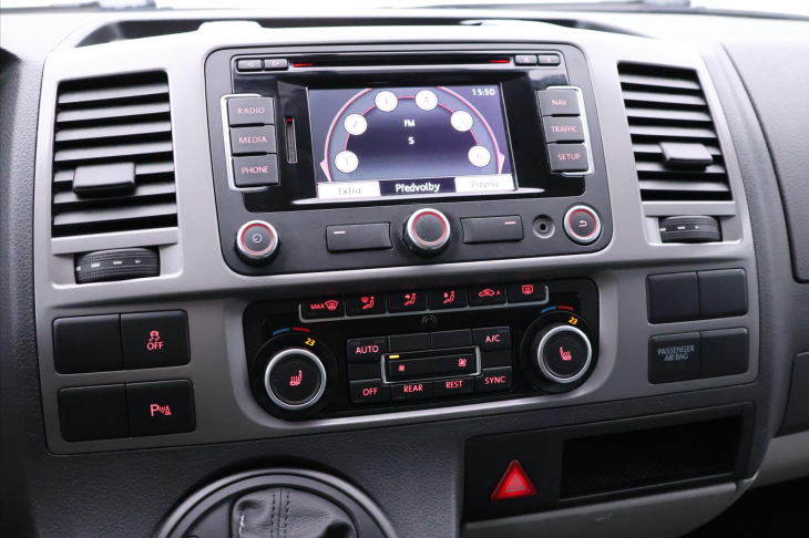 Volkswagen Caravelle 2,0 TDI 103kW DSG 8-Míst Tažné