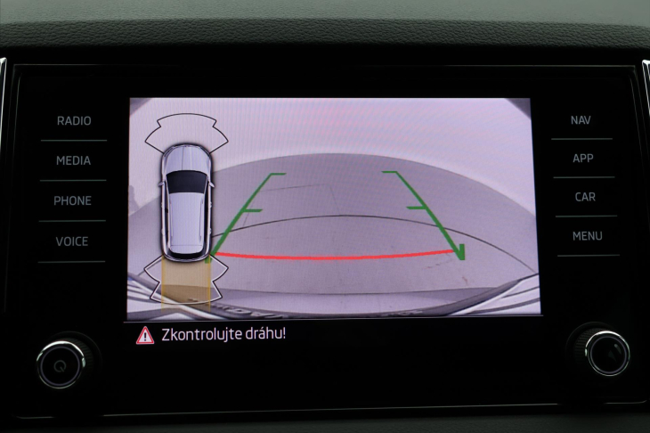 Škoda Karoq 2,0 TDI DSG Ambition DPH