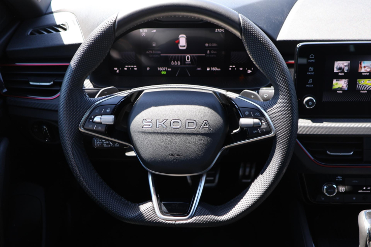 Škoda Kamiq 1,5 TSi Monte Carlo DSG 1maj.