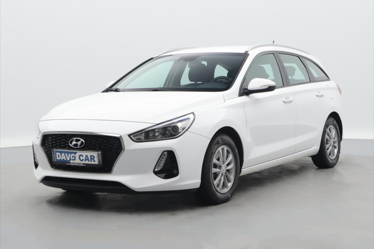 Hyundai i30 1,6 CRDi 81kW Trikolor tažné