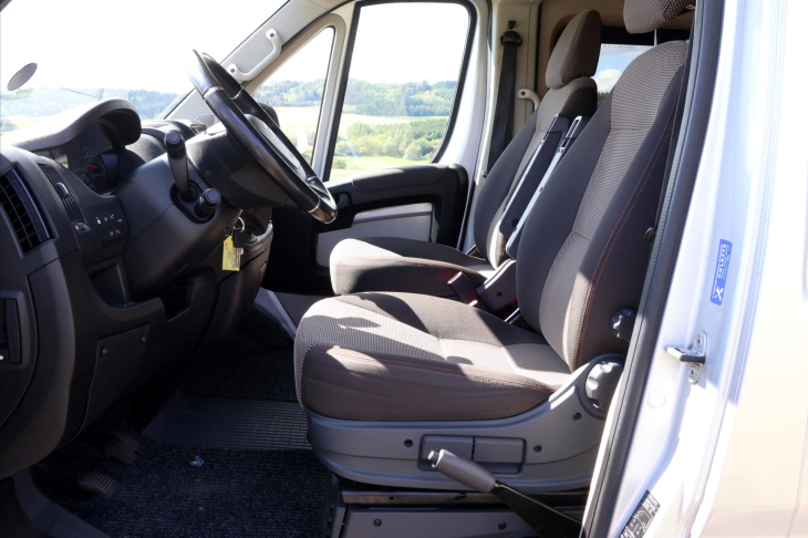 Citroën Jumper 2,0 HDi 120kW 8-Míst DPH Klima