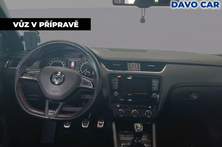 Škoda Octavia 2.0 TDI 135kW RS Xenon