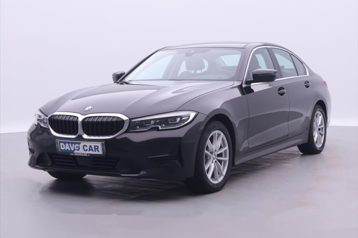 BMW Řada 3 2,0 320d 140kW xDrive CZ