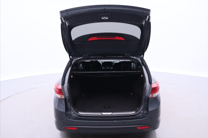 Hyundai i40 1,7 CRDi 104kW Navi CZ