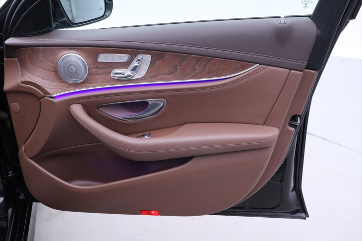 Mercedes-Benz Třídy E 3,5 400 245kW Aut. 4MATIC CZ