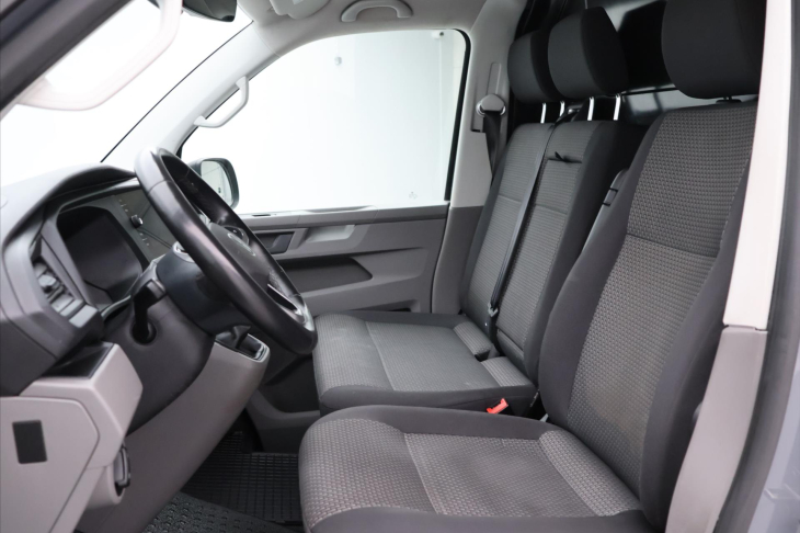 Volkswagen Transporter 2,0 TDI 110kW Long Klima DPH
