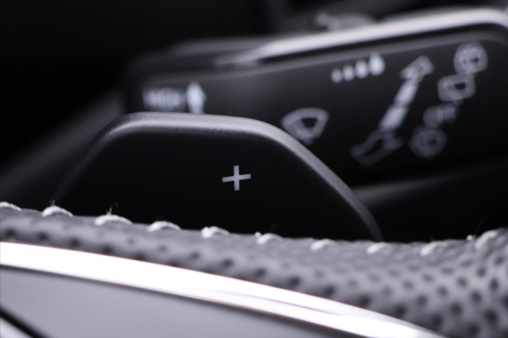 Škoda Kodiaq 2,0 TDI 110KW SPORTLINE DSG 4X4 CZ