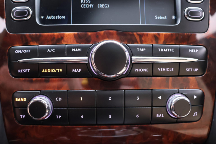 Bentley Continental Flying Spur 6,0 W12 412 kW 4x4 Kůže DPH