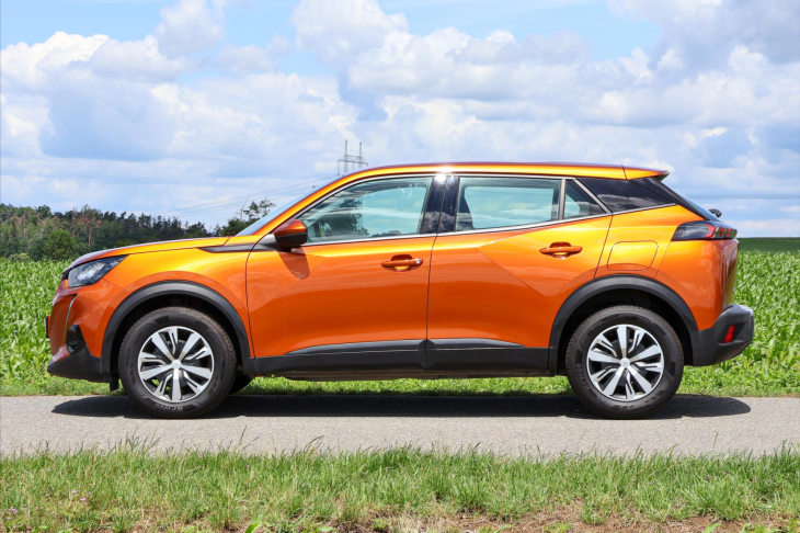 Peugeot 2008 1,2 PT 74kW CZ Klima ACTIVE
