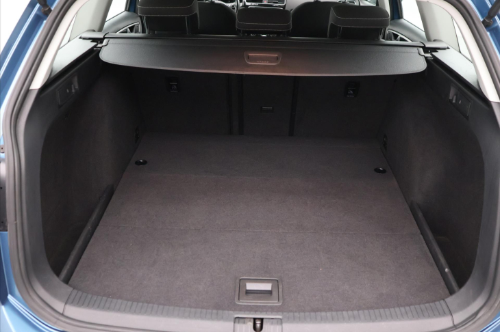 Volkswagen Golf Variant 1,6 TDI 77kW Comfortline CZ