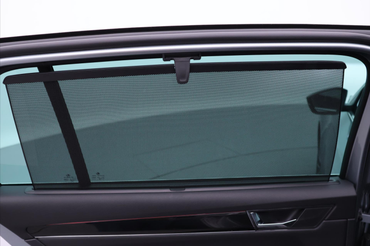 Škoda Superb 1,4 iV 115KW Laurin & Klement