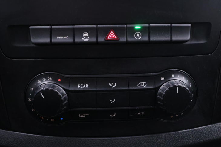 Mercedes-Benz Vito 2,0 116CDI 9 Míst Long Automat