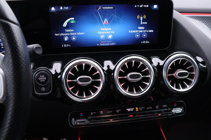 Mercedes-Benz GLA 2,0 220d 140kW 4Matic CZ LED