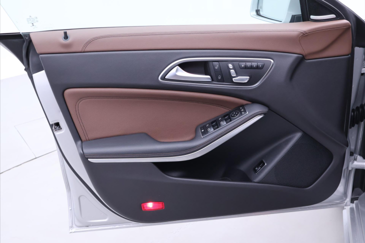 Mercedes-Benz CLA 2,0 45 AMG 280kW 4Matic