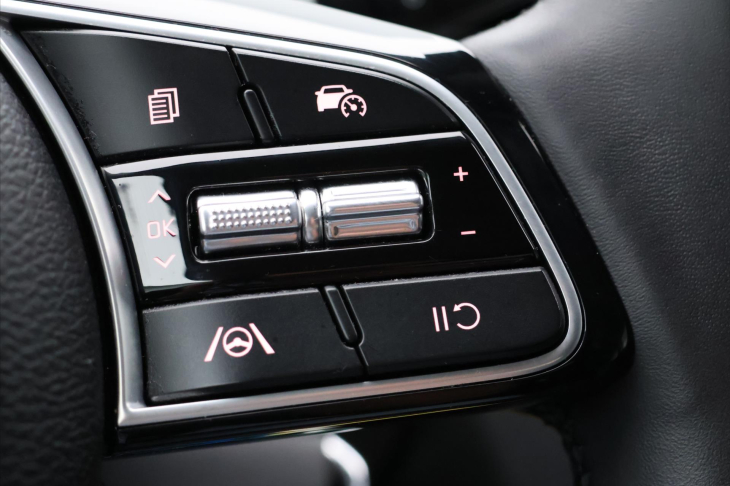 Kia XCeed 1,5 T-GDI 117kW Exclusive DPH