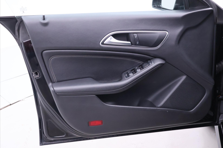 Mercedes-Benz CLA 1,5 180CDI 80kW Navi Kůže