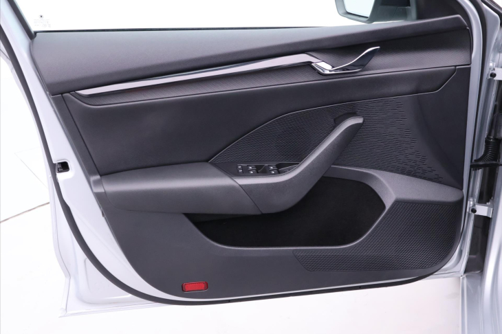 Škoda Octavia 1,0 TSI 81kW Sport Virtual