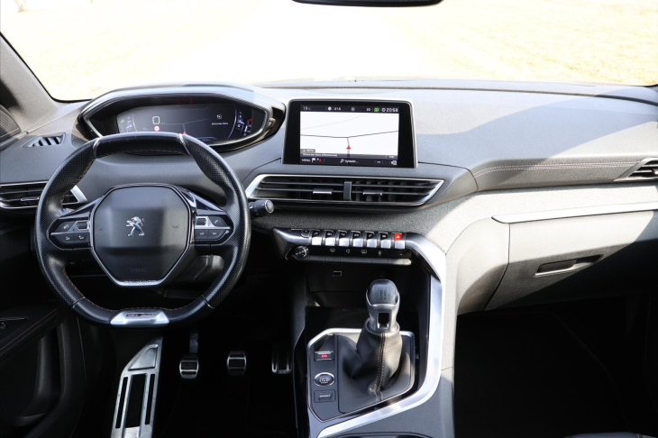 Peugeot 5008 1,2 PT 96kW GT-Line 7-Míst