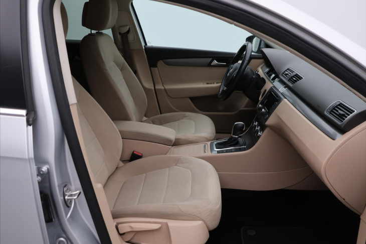 Volkswagen Passat 2,0 TDI 103kW DSG Xenon Navi
