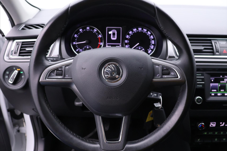 Škoda Rapid 1,2 TSI 81kW Aut.klima Xenon CZ